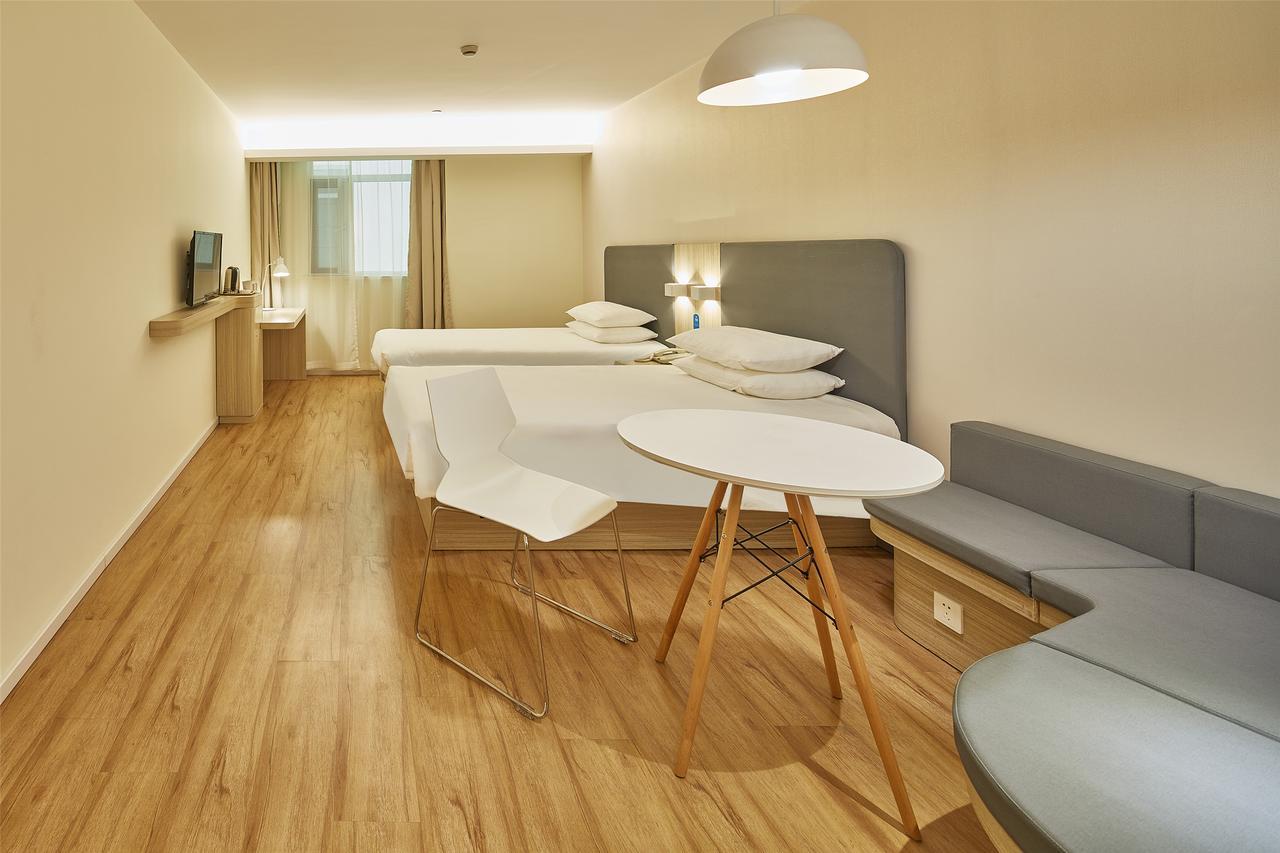 Hanting Hotel Shanghai Chunsha Jinhui Plaza Buitenkant foto
