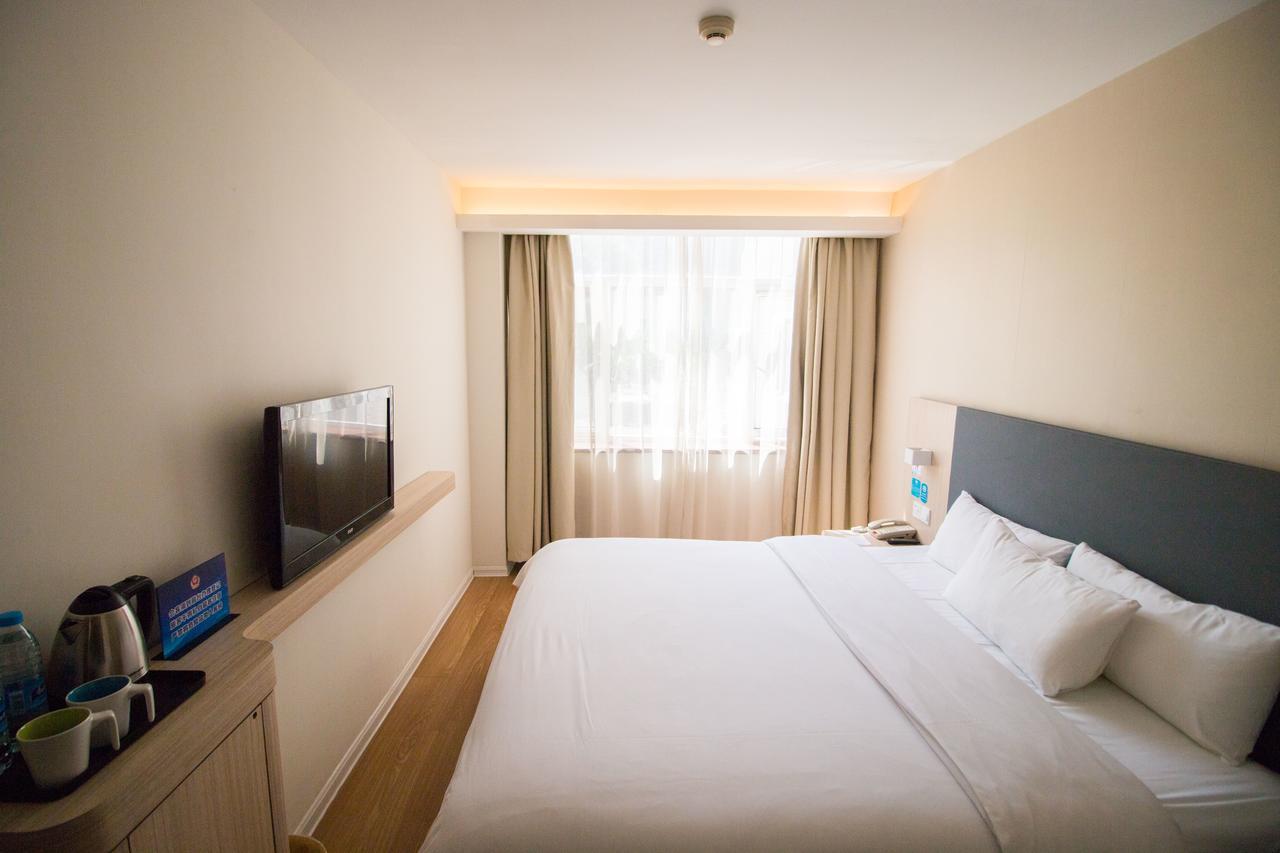 Hanting Hotel Shanghai Chunsha Jinhui Plaza Buitenkant foto