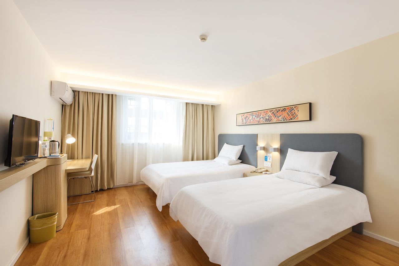 Hanting Hotel Shanghai Chunsha Jinhui Plaza Buitenkant foto