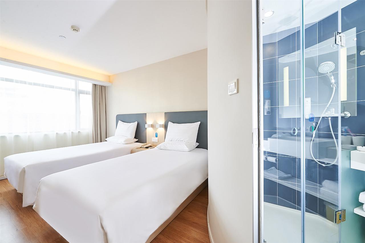 Hanting Hotel Shanghai Chunsha Jinhui Plaza Buitenkant foto