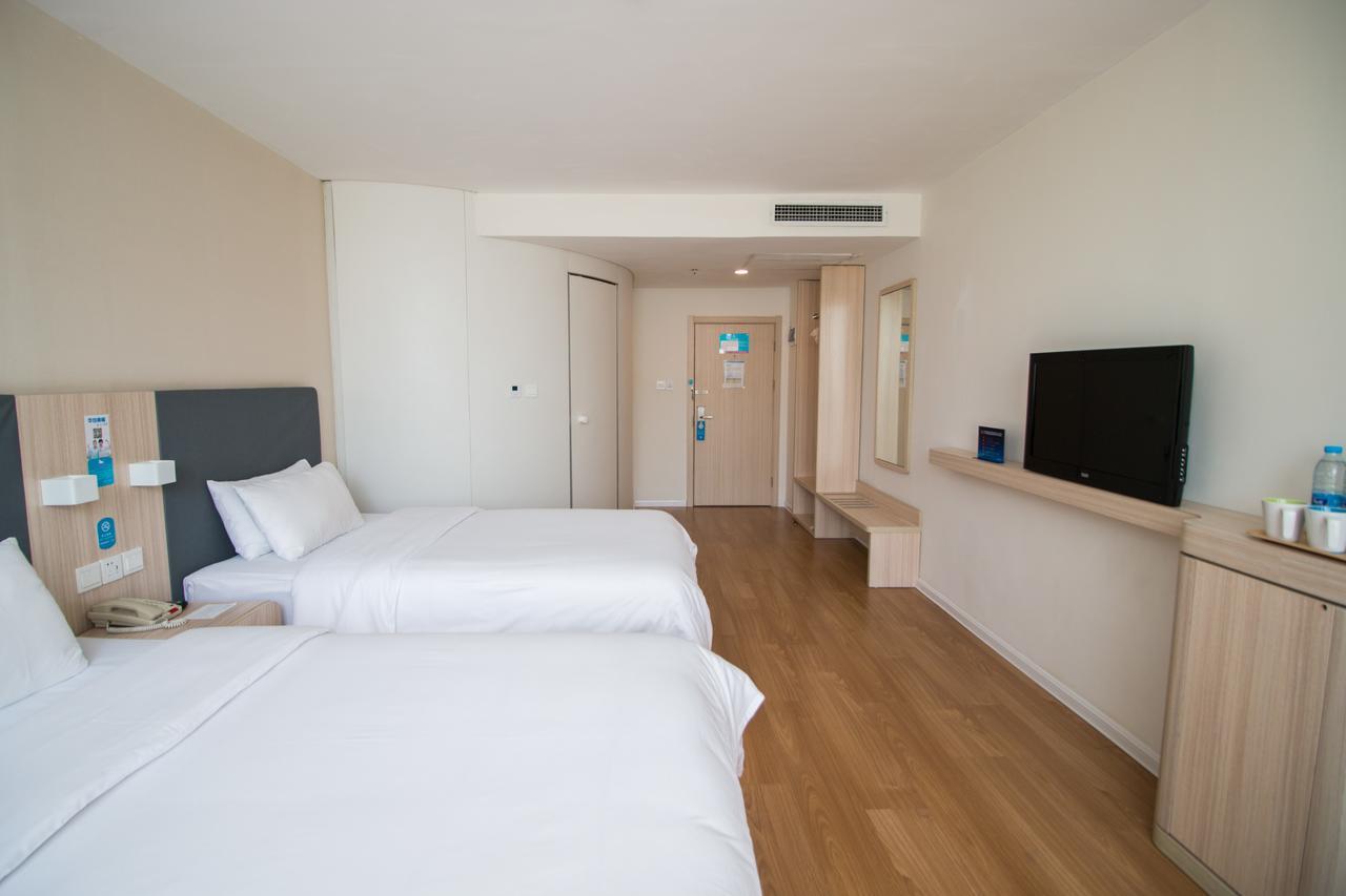 Hanting Hotel Shanghai Chunsha Jinhui Plaza Buitenkant foto